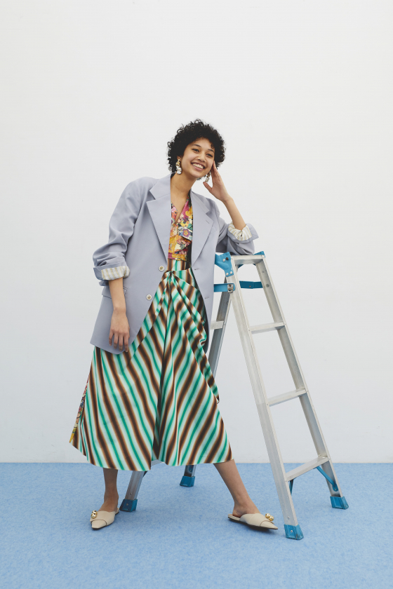 女も男も心地よい、エフォートレスなジャケット