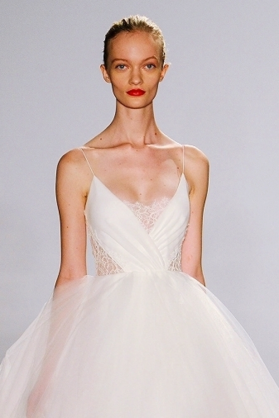 2016年 AW BRIDAL COLLECTION