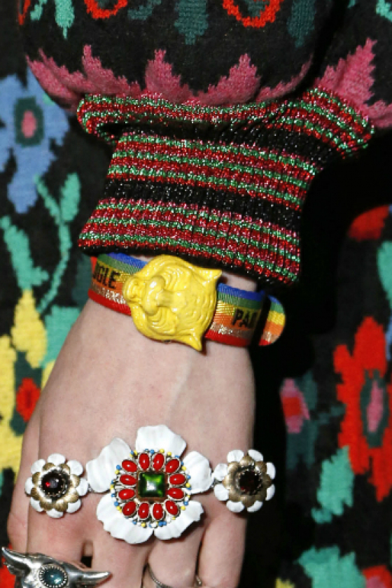 手もとにモードな個性を、グッチ タイムピースから5つの提案