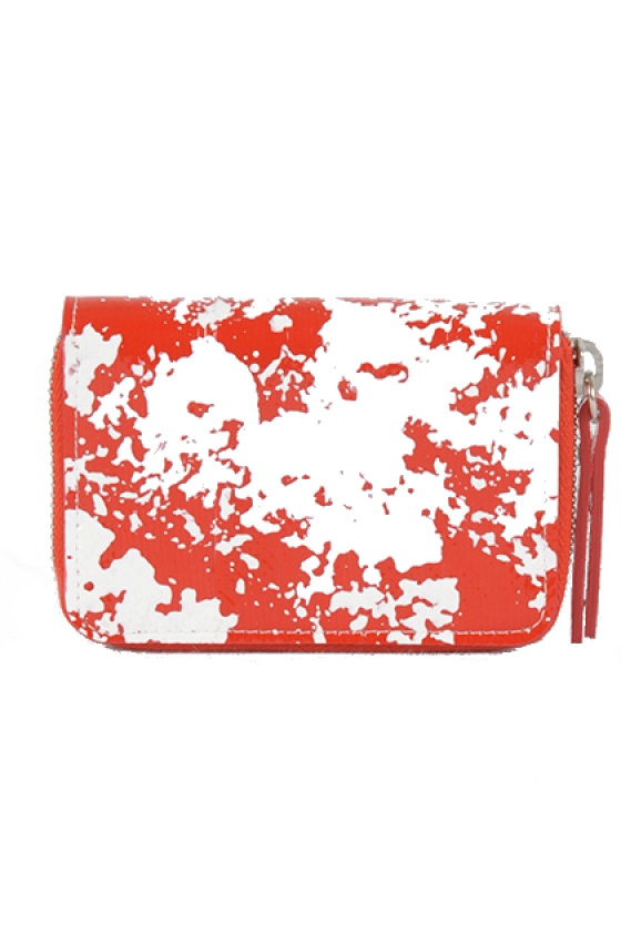 アーティスティックなハンドペイント【MAISON MARGIELA】