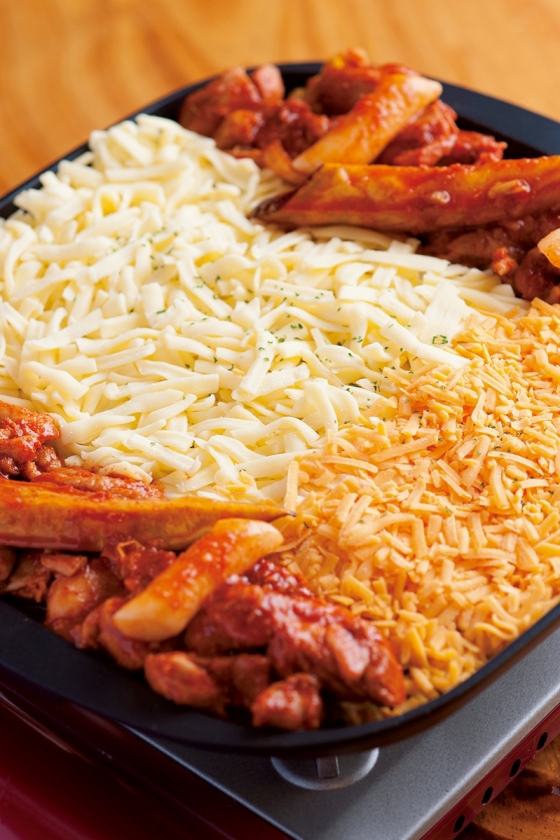 市場（シジャン）タッカルビ［チーズタッカルビ］／大久保