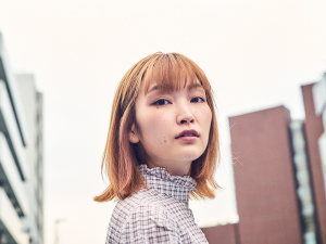 柴田彩花さん ビューティ特集 Spur