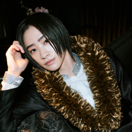 中山咲月がランウェイデビュー、デザイナー小泉智貴との出会い、新たな自分と今の心境