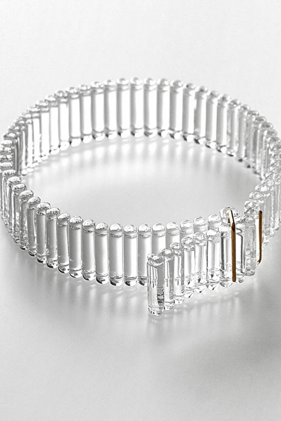 ガラスとゴールド、斬新な組み合わせのハンドメイドジュエリー【ブブン】