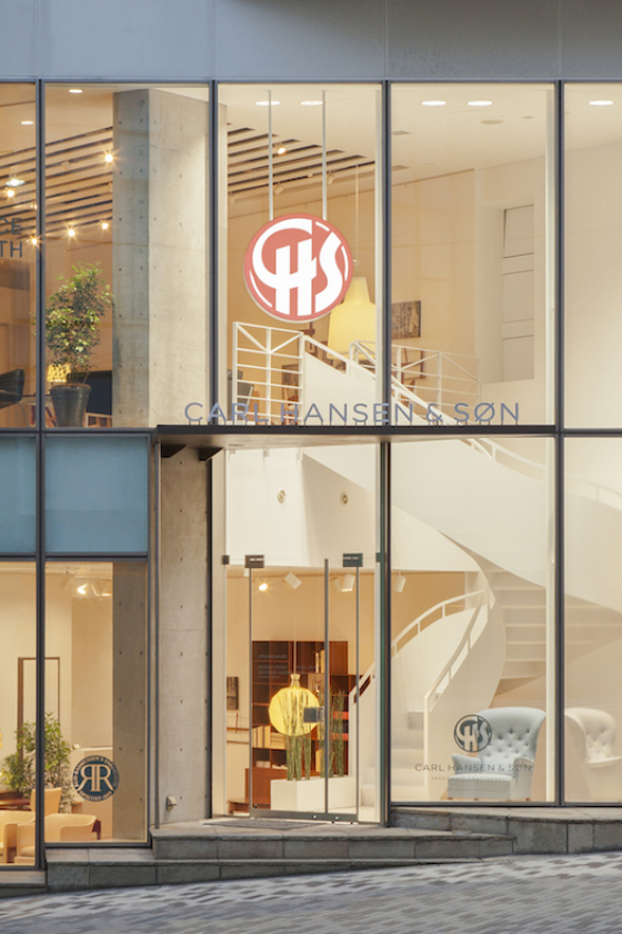 美しい照明＆クラフトビールでデンマークの夕暮れを疑似体験。カール・ハンセン＆サン フラッグシップ・ストア東京「GOLDEN DUSK」開催