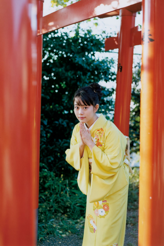 高畑充希と、開運づくしの新春詣で