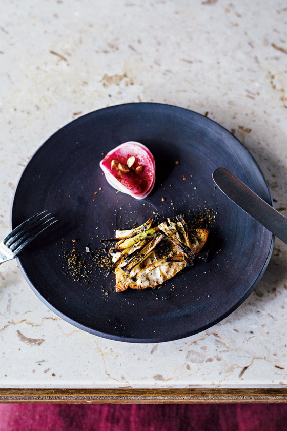 インティメートなムードで味わう軽やかフレンチ