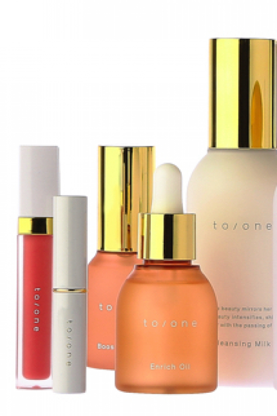 注目のコスメ、to/one（トーン）デビュー！　記憶に映る美しさを引き出すナチュラル＆オーガニック ブランド