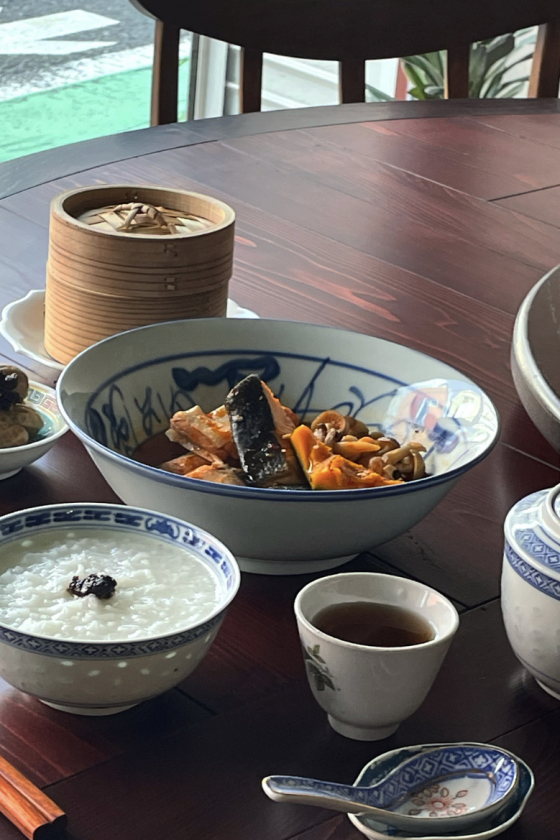 進化し続ける！ アジアの食卓とともに空想料理旅