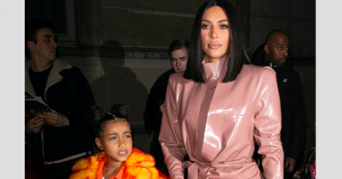 キム・カーダシアン大慌て！ 長女ノースが無断で自宅のルームツアーを