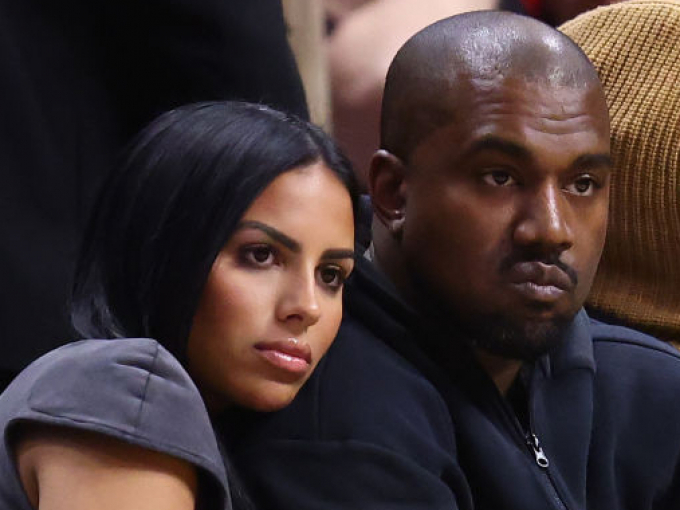 破天荒なゴシップクイーンから4児の母へ キム カーダシアンの注目ニュース Spur 破天荒なゴシップクイーンから4児の母へ キム カーダシアンの注目ニュース Spur