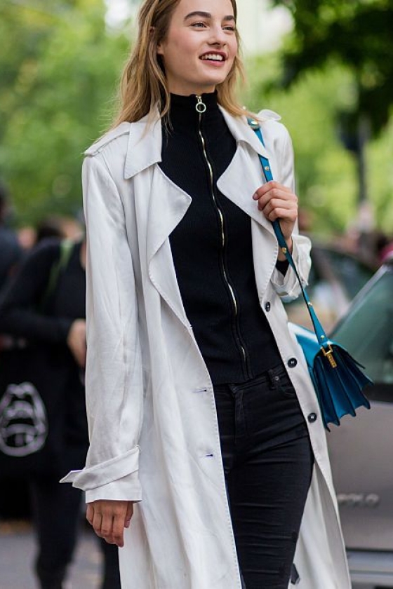 今年のトレンチコートはスタイリングで勝負！