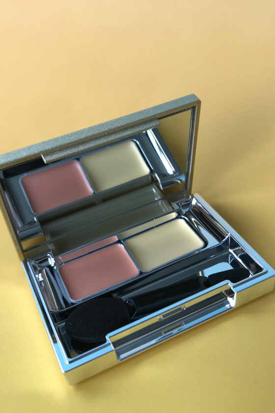 下まぶたが発光すれば、世界は明るい