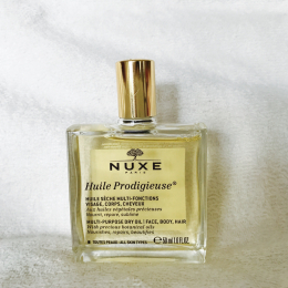 甘い香りに包まれて、NUXE(ニュクス)のオイル