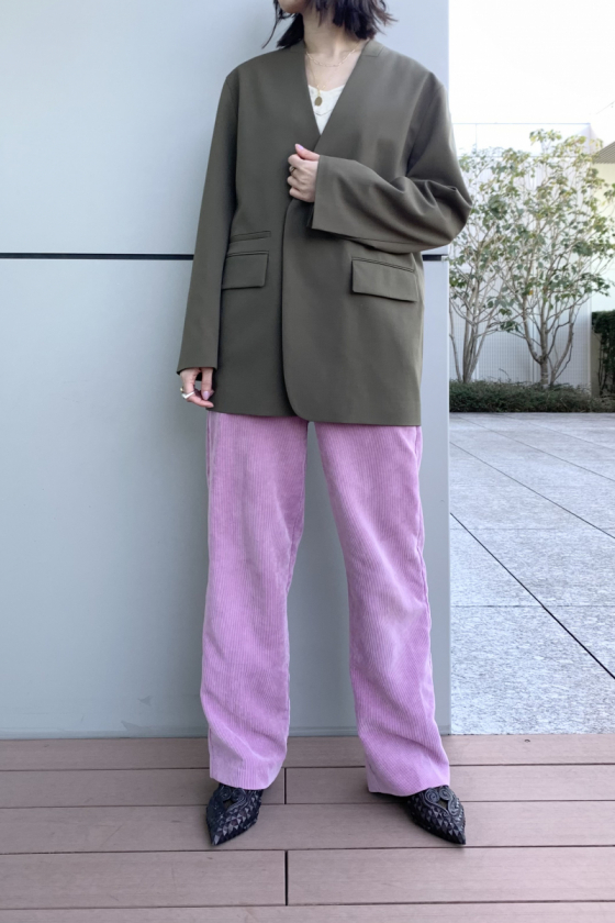 30代。服装迷子を救う、ミニマル・ジャケット