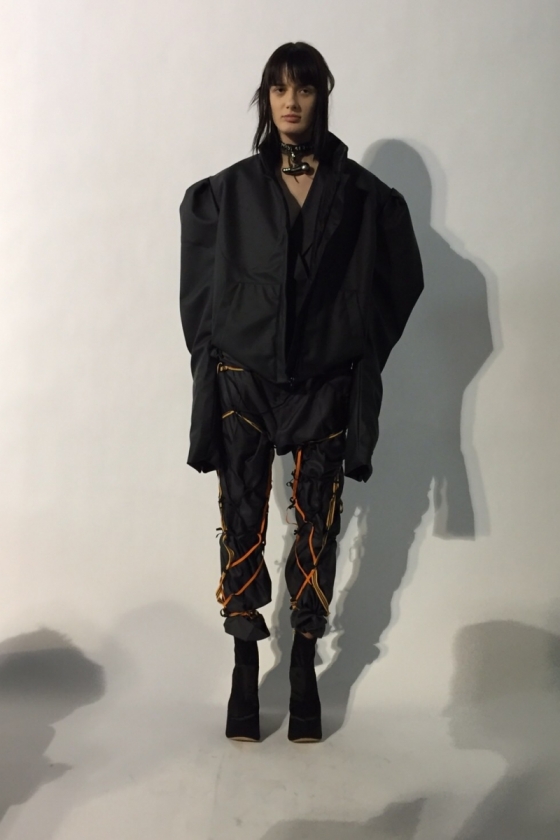 独特なニュー・シルエット@Andreas Kronthaler for Vivienne Westwood