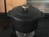 ストウブで一合炊き生活始めました。