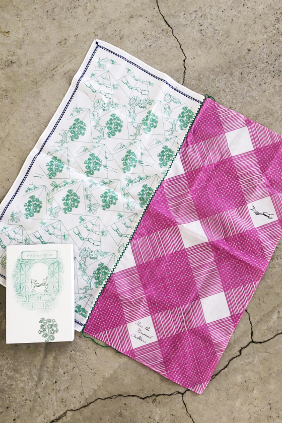 ハンカチーフには、きっと物語がある