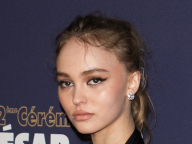 “父母の美貌を受け継ぐ2世セレブ、リリー=ローズ・デップの最新ニュースとファッション”に関するトピックス
